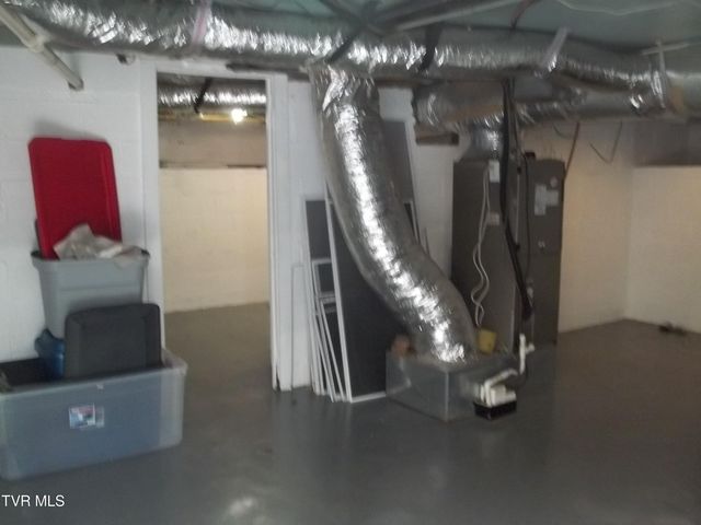 1012 College Avenue, Bristol, TN 37620