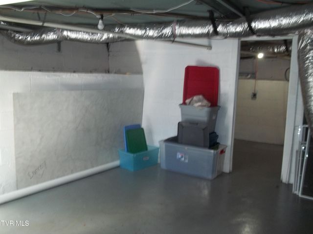 1012 College Avenue, Bristol, TN 37620