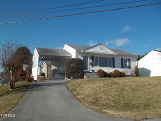 1012 College Avenue, Bristol, TN 37620