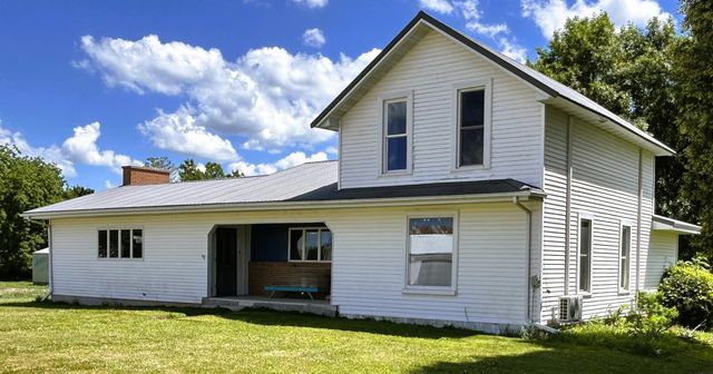 532 Bradford, Marble Rock, IA 50653