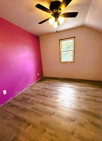 532 Bradford, Marble Rock, IA 50653