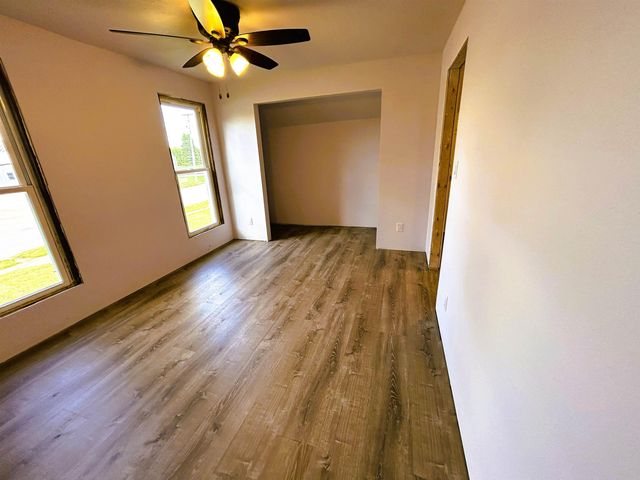 532 Bradford, Marble Rock, IA 50653