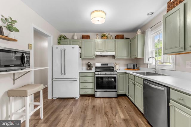 999 WHITE OAK RD, Manheim, PA 17545