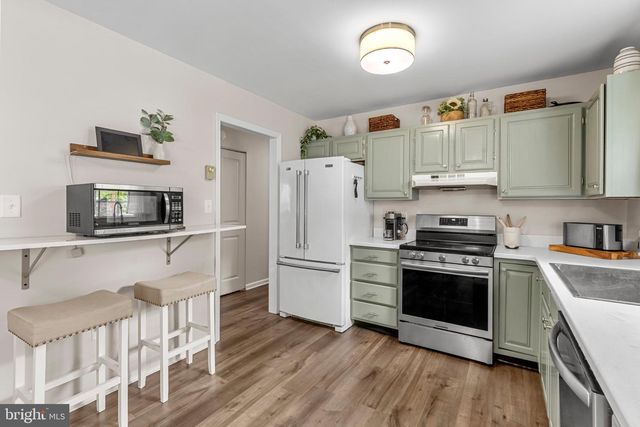 999 WHITE OAK RD, Manheim, PA 17545
