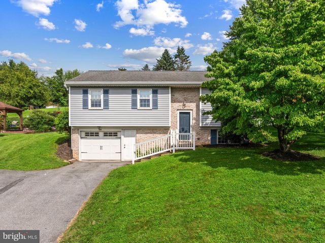 999 WHITE OAK RD, Manheim, PA 17545
