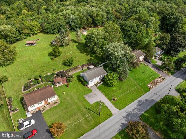 999 WHITE OAK RD, Manheim, PA 17545
