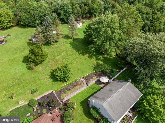 999 WHITE OAK RD, Manheim, PA 17545