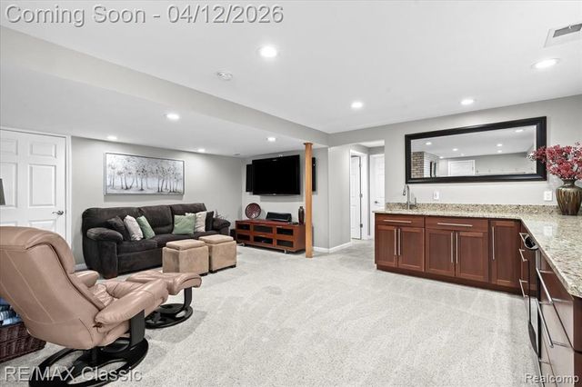 4751 Winewood Lane, Commerce Twp, MI 48382