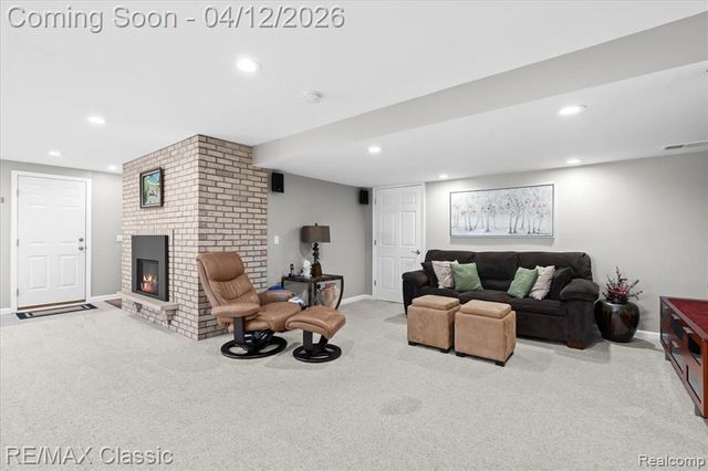 4751 Winewood Lane, Commerce Twp, MI 48382
