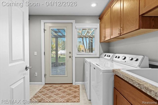 4751 Winewood Lane, Commerce Twp, MI 48382
