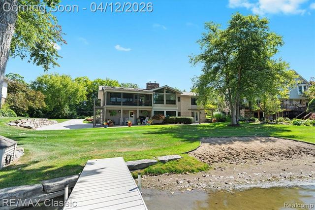 4751 Winewood Lane, Commerce Twp, MI 48382
