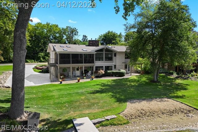 4751 Winewood Lane, Commerce Twp, MI 48382