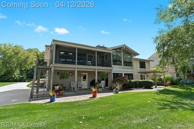 4751 Winewood Lane, Commerce Twp, MI 48382