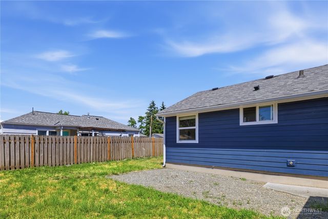 622 6th Street SE, Auburn, WA 98002