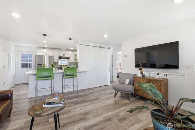 622 6th Street SE, Auburn, WA 98002