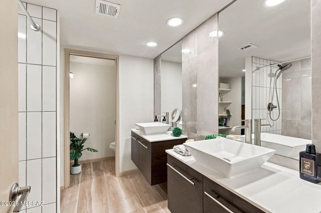 3985 N Paseo De Las Canchas, Tucson, AZ 85716