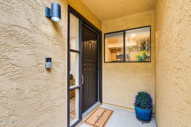 3985 N Paseo De Las Canchas, Tucson, AZ 85716