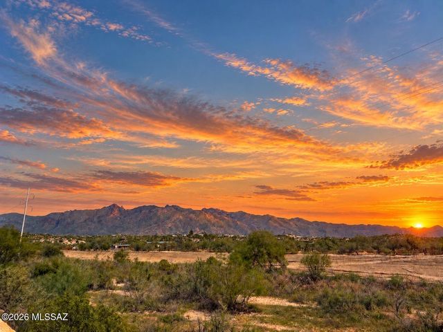 3985 N Paseo De Las Canchas, Tucson, AZ 85716