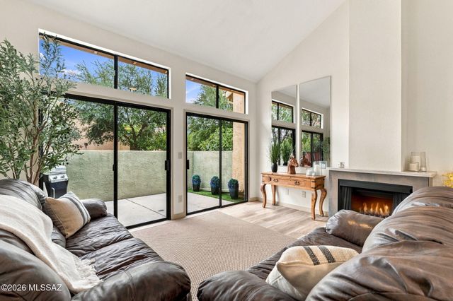 3985 N Paseo De Las Canchas, Tucson, AZ 85716
