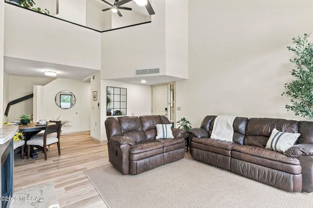 3985 N Paseo De Las Canchas, Tucson, AZ 85716