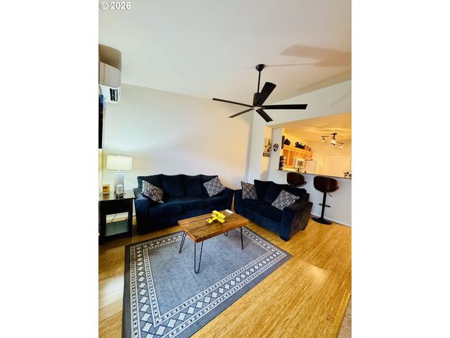 1180 Ne 63rd Way 1006, Hillsboro, OR 97124