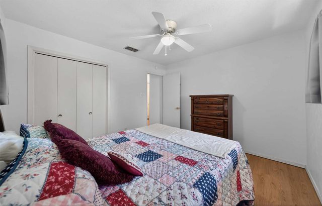 1009 Caprice Dr, Grand Saline, TX 75140