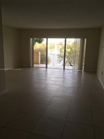 9351 FONTAINEBLEAU BL B214, Miami, FL 33172