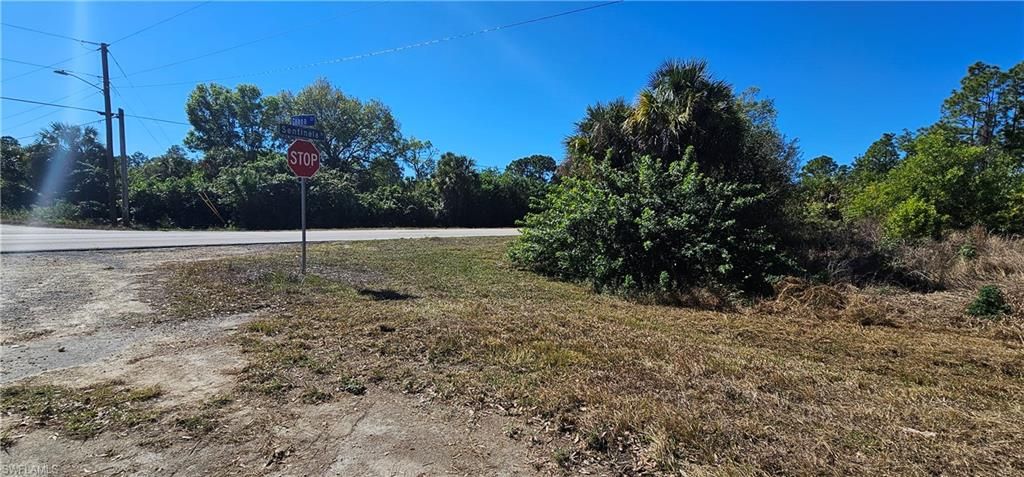 108 Genoa CT, LEHIGH ACRES, FL 33974 — photo 2