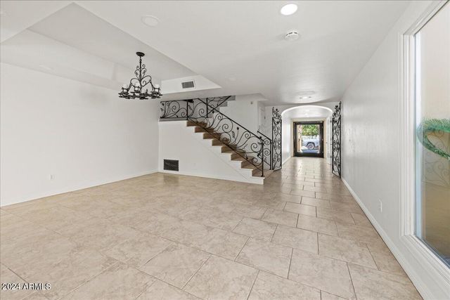 4327 N 69TH Way, Scottsdale, AZ 85251