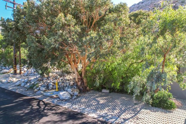 15971 Snow Creek Road, Whitewater, CA 92282