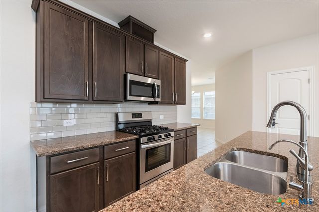 2241 Windswept Way, New Braunfels, TX 78132