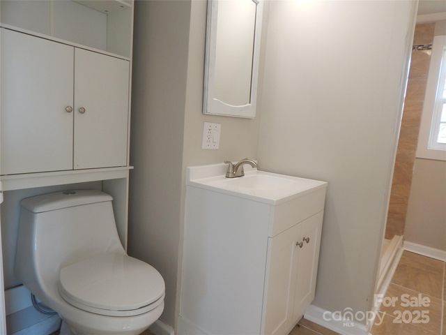 1033 4th Street, Statesville, NC 28677