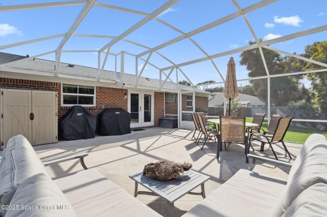 2 Ted Circle, New Smyrna Beach, FL 32169