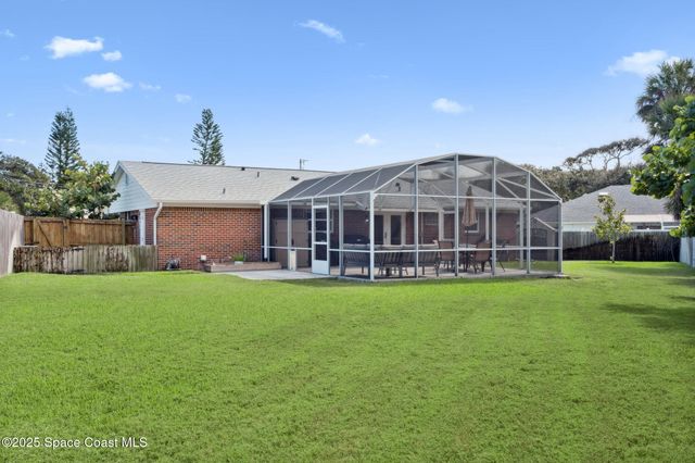 2 Ted Circle, New Smyrna Beach, FL 32169