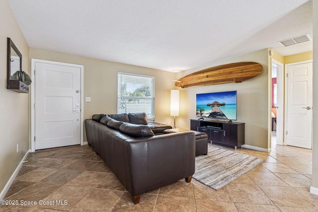 2 Ted Circle, New Smyrna Beach, FL 32169