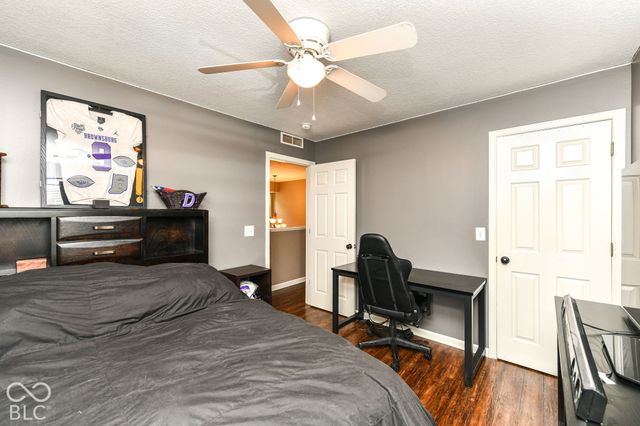 250 Lakemoore Street, Brownsburg, IN 46112