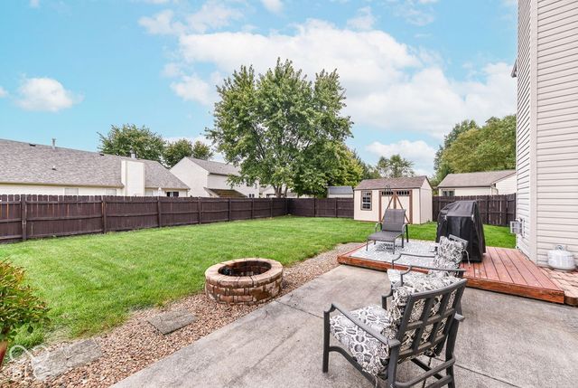 250 Lakemoore Street, Brownsburg, IN 46112
