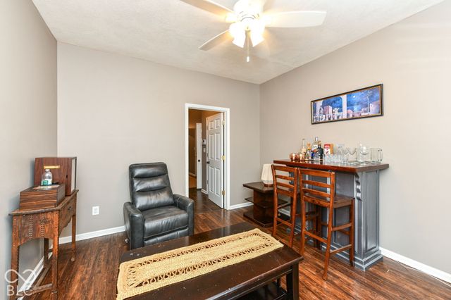 250 Lakemoore Street, Brownsburg, IN 46112