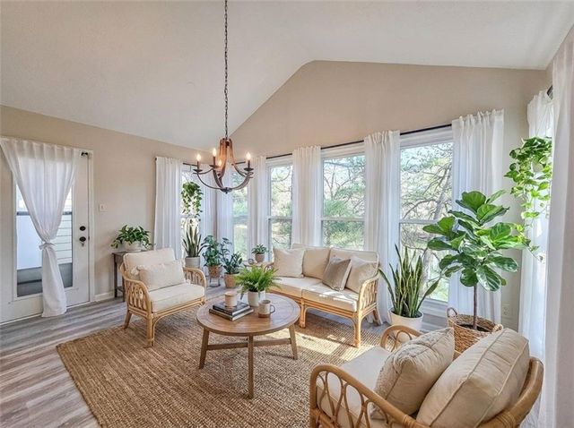 2214 Lake Pointe Circle, Roswell, GA 30075