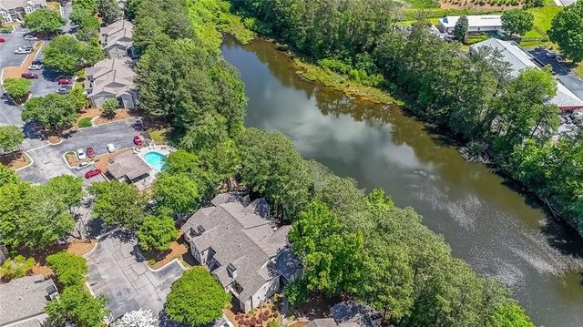 2214 Lake Pointe Circle, Roswell, GA 30075