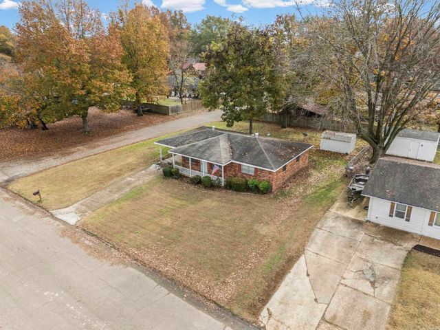 303 Clifton Drive, Wynne, AR 72396