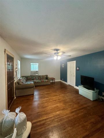 11140 Fm 1484 Road, Conroe, TX 77303