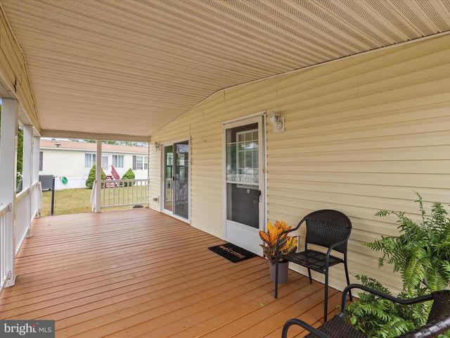 53 RAPTOR DR, Hanover, PA 17331
