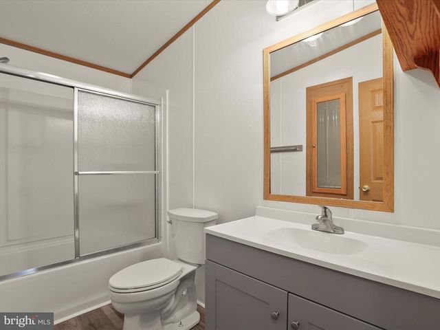 53 RAPTOR DR, Hanover, PA 17331