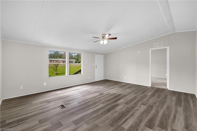 552 Nc Highway 87, Reidsville, NC 27320