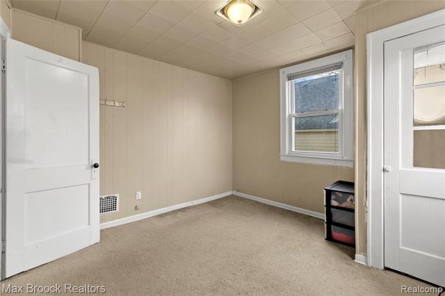 113 Kemp Street, Pontiac, MI 48342