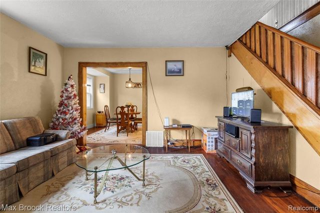 113 Kemp Street, Pontiac, MI 48342