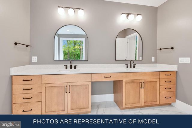 3113 8TH ST N, Arlington, VA 22201