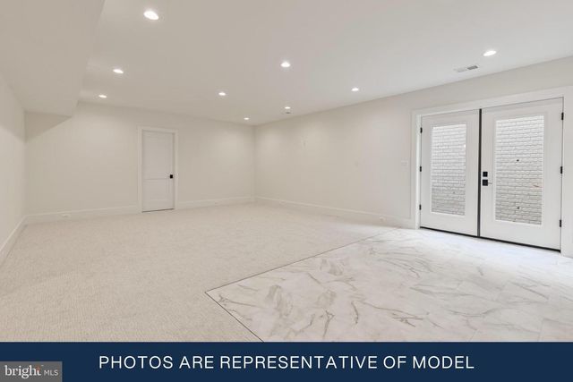 3113 8TH ST N, Arlington, VA 22201