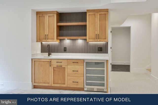 3113 8TH ST N, Arlington, VA 22201